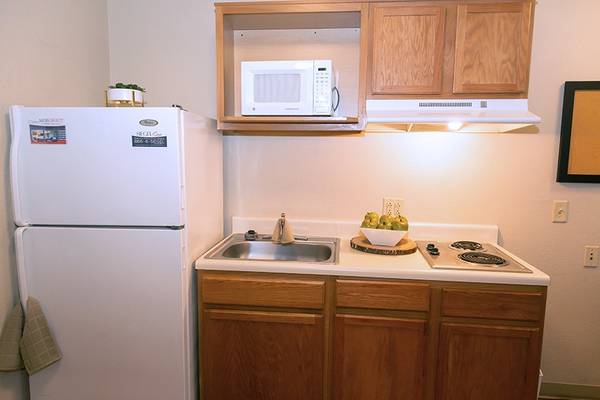 Hardwood Flooring, Elevator Access, Free Premium Cable TV