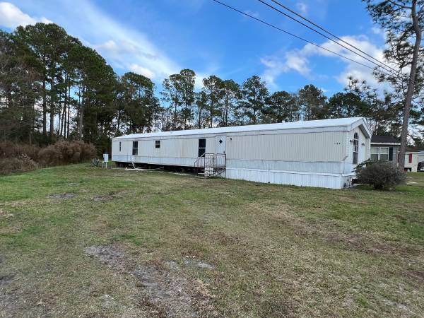 3 Bedroom 2 Bath Mobile Home