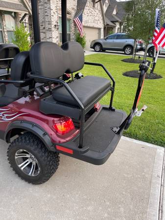 2020 Advanced EV 4+2 Golf Cart