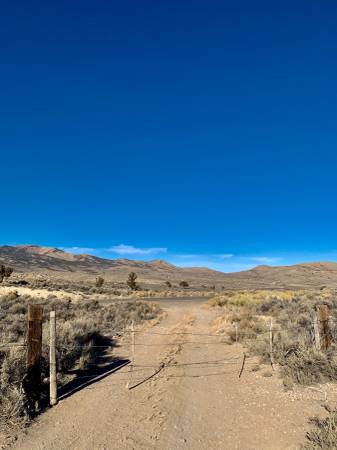 The Lucky Jim Mine/ 20 acre mining property/ Owner financing available