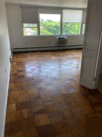 Avl. now/asap- modern 1 br near Porter sq- hw fl-heat, hw incl.