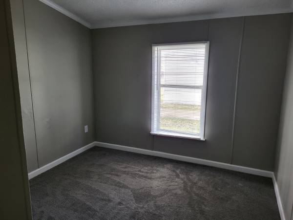 Spacious 3 bedroom home ready now !