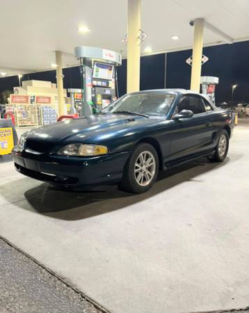 1996 Ford Mustang GT! Clean Title!