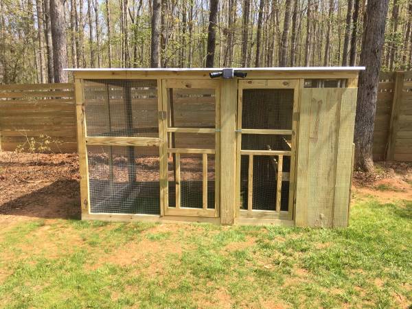 Lodge Chicken Coop / Pigeon Lofts