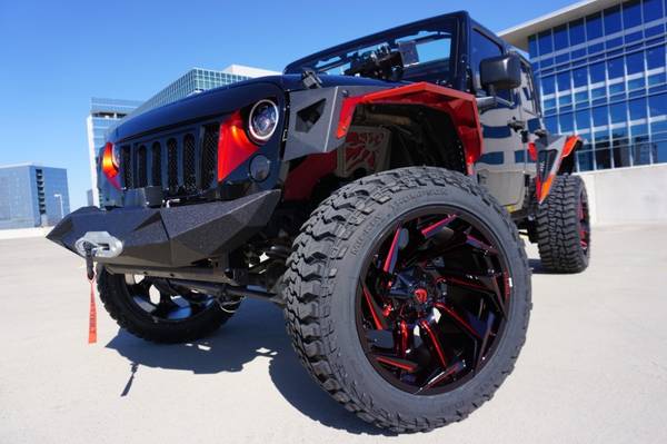 2015 Jeep Wrangler Unlimited 4 DOOR * WoOoW * Lifted * CUSTOM !! JK