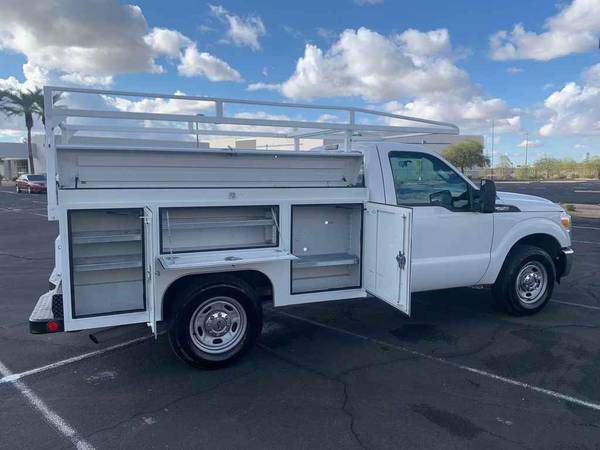 2014 Ford F-250 Super Duty Service/Utility Work Truck