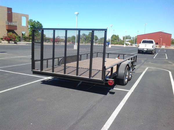 flat bed ramp trailer