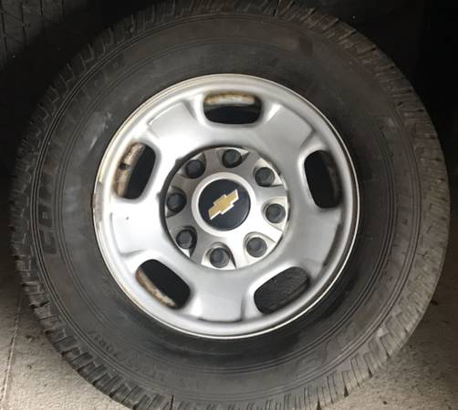 Chevy and GMC 2500/3500 wheels/tires