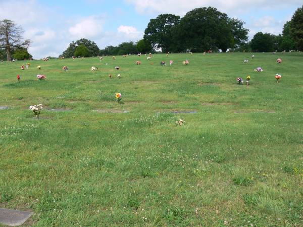 CEMETERY LOT