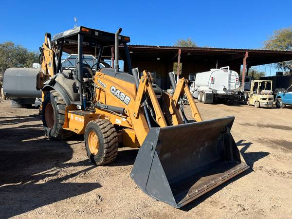 2013 Case 580N 4×4 AWD backhoe