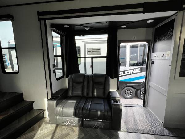 2023 Heartland Cyclone 4006 Toy Hauler RV 5th Wheel SAVE $20,000!