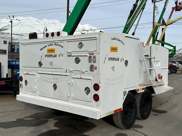 Mobile Lube Trailer Generator, Air Compressor, Product Tanks, Hoses an