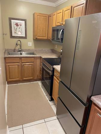 ** FURNISHED ONE BEDROOM APARTMENT WITH ALL UTILITIES INC.**