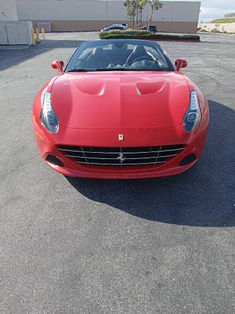 2017 FERRARI CALIFORNIA T