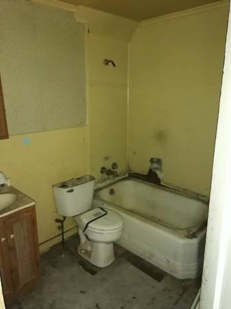 HANDYMAN & REMODELS / REASONABLE / LG OR SMALL JOB