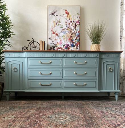 Dresser Credenza Entry Table