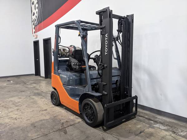 ??? 2015 TOYOTA 8FGCU20 FORKLIFT???