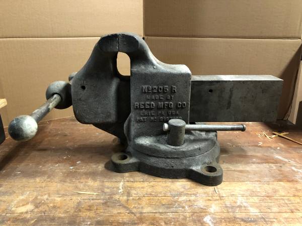 Reed 205R 5” Swivel Vise