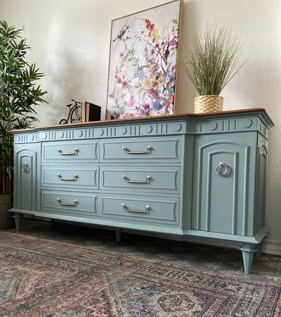 Dresser Credenza Entry Table