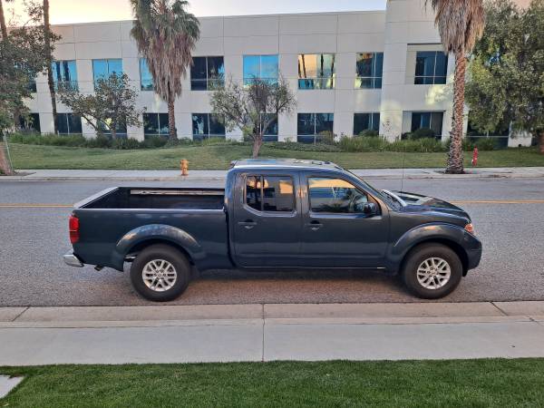 2014 NISSAN FRONTIER == 4 DOORS == LONG BED == ORIGINAL 76,000 MILES