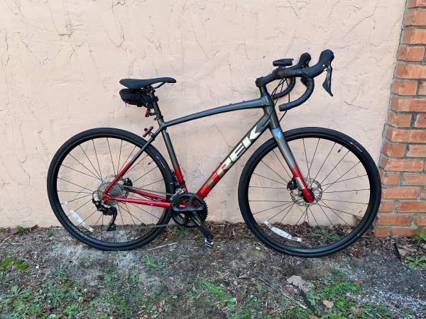 Trek Domane AL 5 Disc 54” Gravel / Road / Cyclocross Bike – Shimano 105