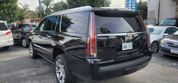 2019 CADILLAC ESCALADE PREMIUM LUXURY SPORT, CLEAN TITLE, $54000