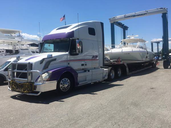 Boat transport hauling shipping