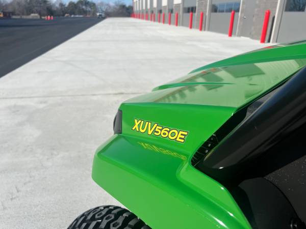 2022 John Deere Gator XUV 560