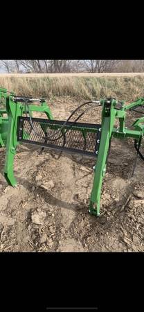 New 740,158 and 741 Euro bucket grapples