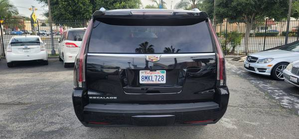 2019 CADILLAC ESCALADE PREMIUM LUXURY SPORT, CLEAN TITLE, $54000