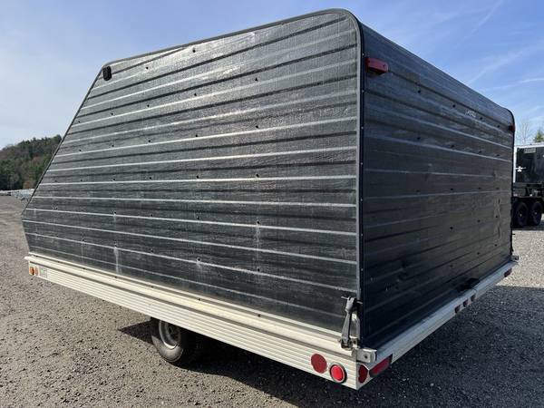 1997 Newman 101×10 Aluminum Tilt Deck 2 Place Snowmobile Trailer