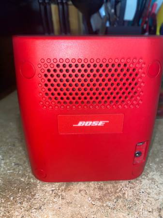 Bose color link Bluetooth speaker