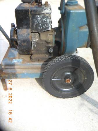 Water Pump Transfer Pump Sta Rite 3 H.P. Briggs