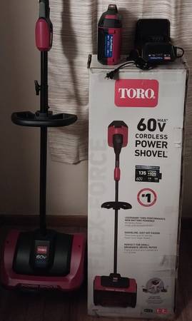 New Toro 60 Volt Power Shovel Snow Thrower