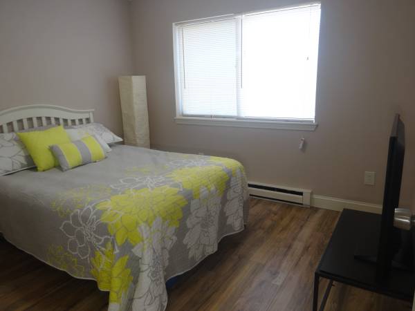 Renovated 2 Bedroom 1 Bath Apartment, $1290 and up Waterbury