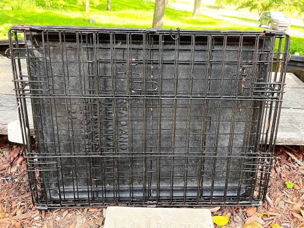 Small wire dog crates ~ various prices