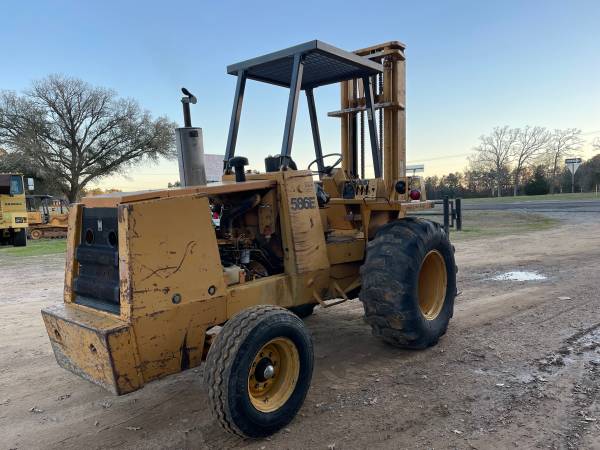 Case 586E rough terrain forklift Cummins diesel