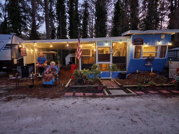 Henderson Fish Camp Cozy Cabin