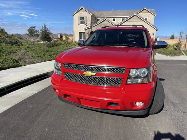 2008 Chevy Avalanche LTZ Fully Loaded 5.3 One Owner