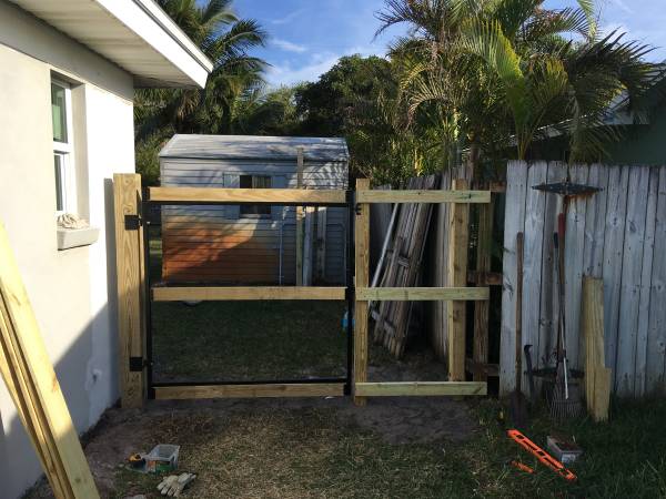 Wood Fence Repair