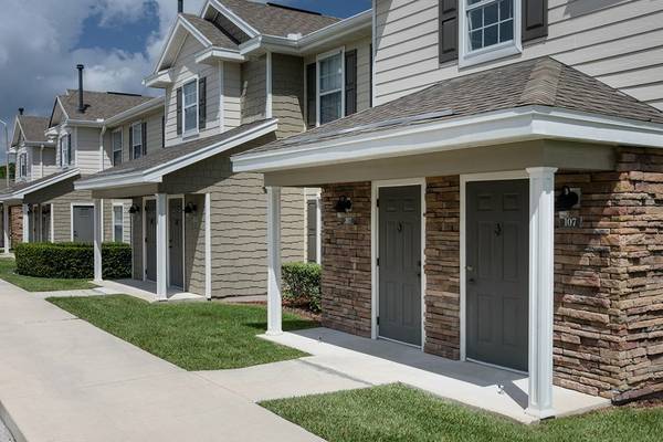 Stylish Features, Ceiling Fans, Large Pantry