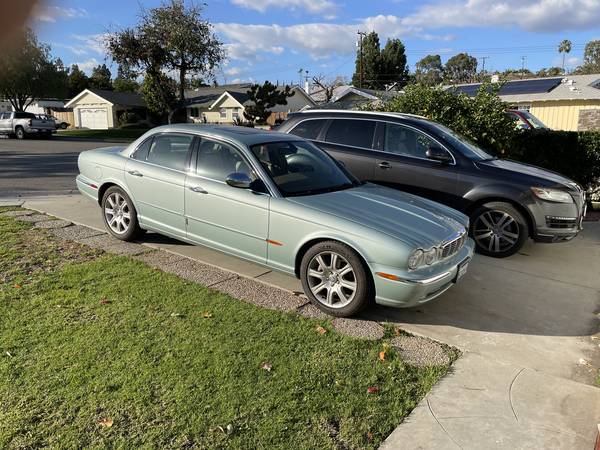 2004 JAGUAR XJ8, VANDEN PLAS , LOW MILES, ONLY 56K , ORIG PAINT ,