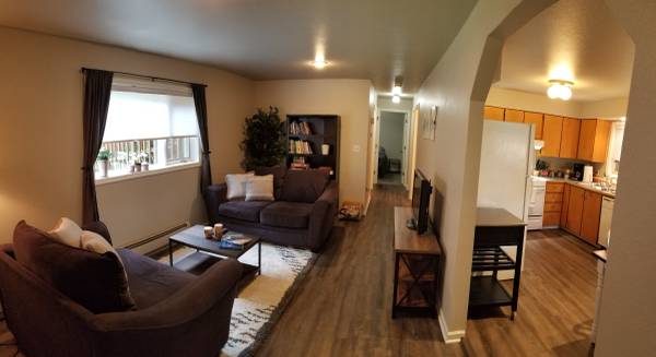 Fully furnished 2 bedroom 1 bath