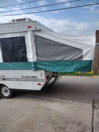 2001 Viking pop up with front storage