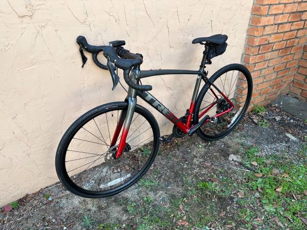 Trek Domane AL 5 Disc 54” Gravel / Road / Cyclocross Bike – Shimano 105