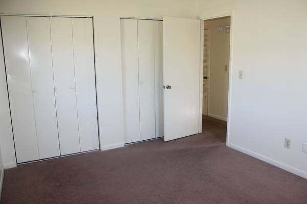 $365 1&2 Bedroom Apts