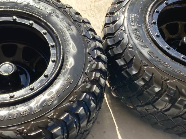 Jeep wrangler wheels and tires