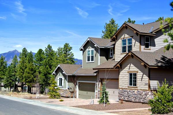 NEW! Modern Flagstaff – 4bd/4ba Townhome in Pinnacle Pines