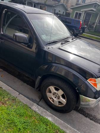 2006 Nissan frontier crew cab