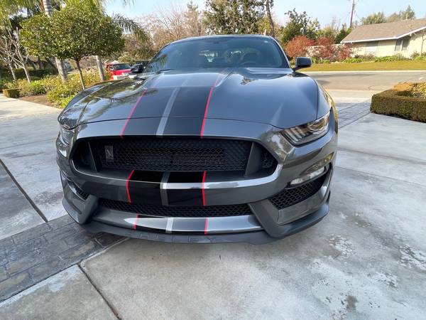 Shelby GT350 Mustang 2016